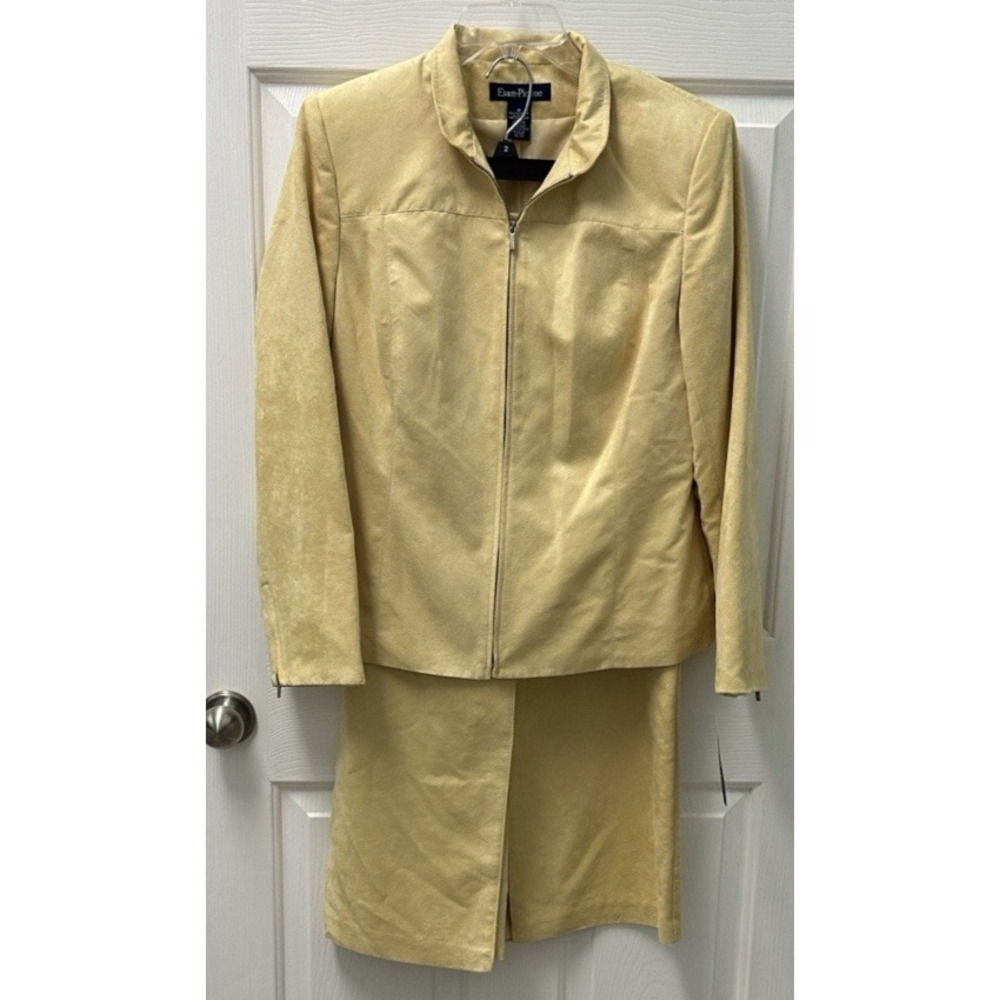 Evan-Picone Womens Skirt Suit 2ā pc Suede Separ size 8 NWT Chamois Yellow